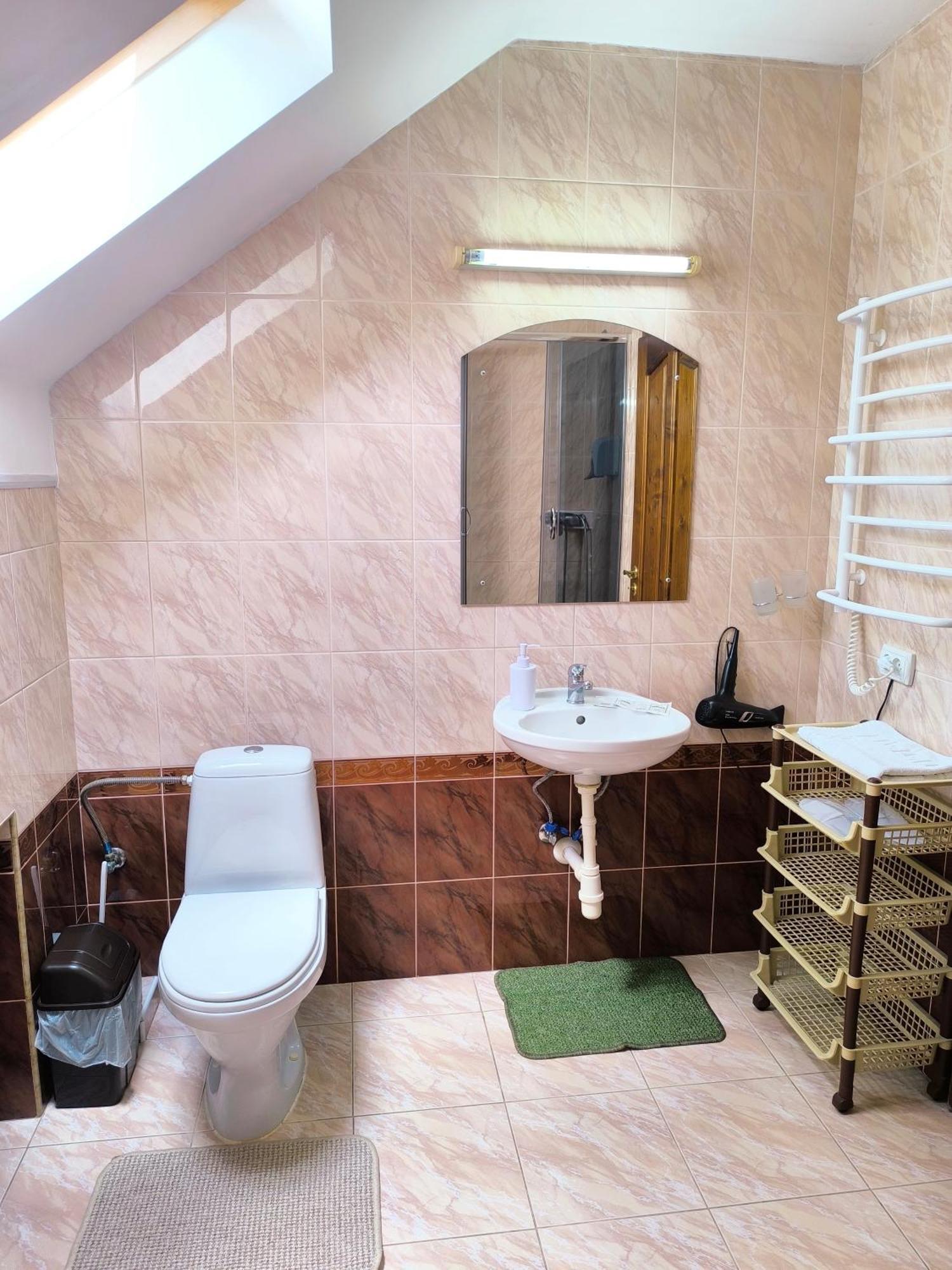 Hotel Delfin Mukacheve Ruang foto